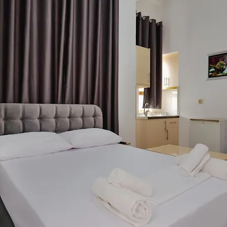 Hotel Casamia Саранда Экстерьер фото